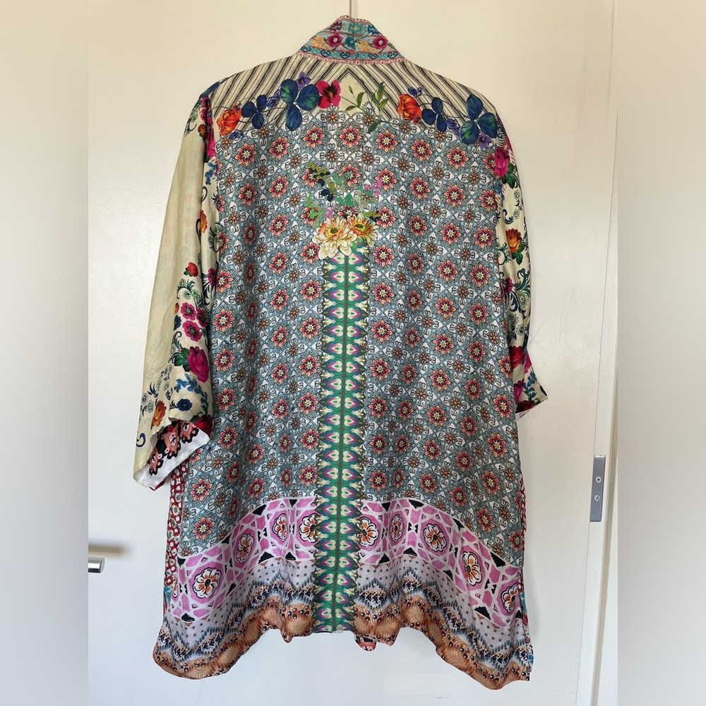JOHNNY WAS Claret Reversible Silk Kimono with POCKETS! Silk! - Picture 6 of 17